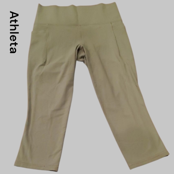Athleta Light Olive Green Cropped Leggings. Size M - Picture 1 of 6